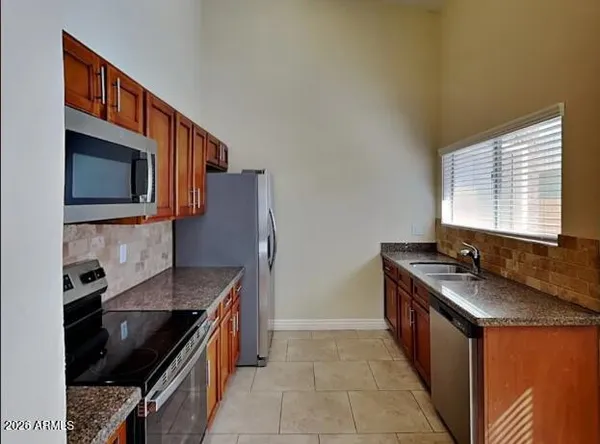 $1,745 | 11320 North 82nd Avenue, Peoria, AZ 85345