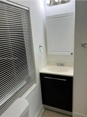 $2,150 | 6028 Southwest 27th Street, Unit R, Miramar, FL 33023