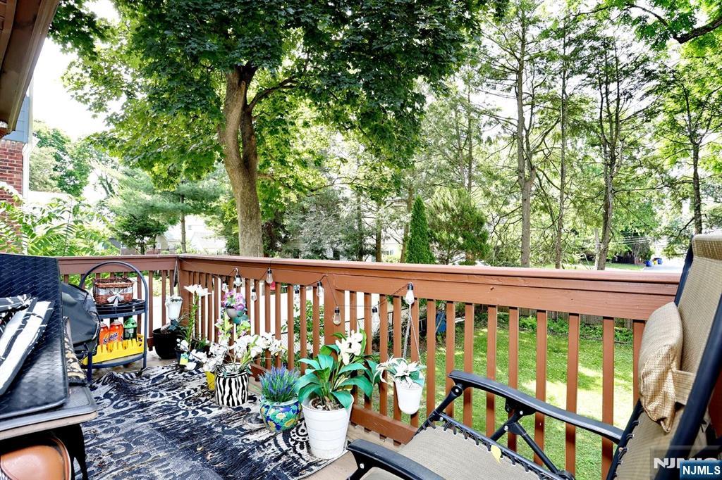 150 Pleasant Avenue Englewood, NJ 07631 - Photo 14 of 46