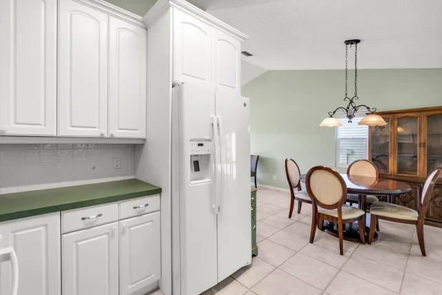 $410,000 | 6760 Southeast Lillian Court, Stuart, FL 34997
