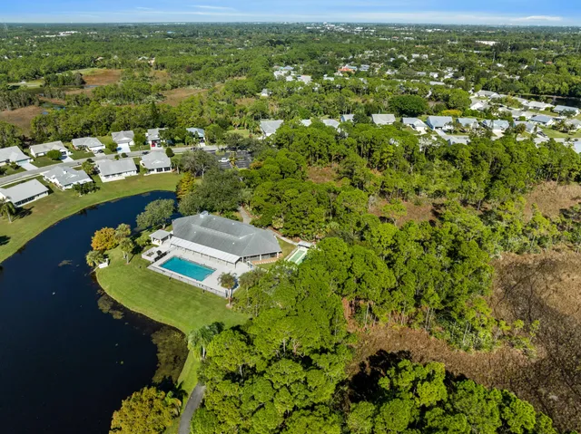 $410,000 | 6760 Southeast Lillian Court, Stuart, FL 34997