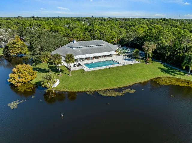 $410,000 | 6760 Southeast Lillian Court, Stuart, FL 34997