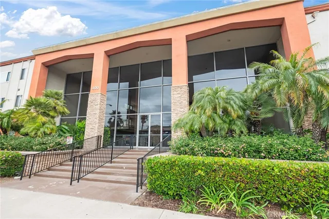 $390,000 | 400 North Acacia Avenue, Unit B12, Fullerton, CA 92831