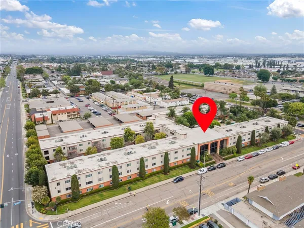 $380,000 | 400 North Acacia Avenue, Unit B12, Fullerton, CA 92831