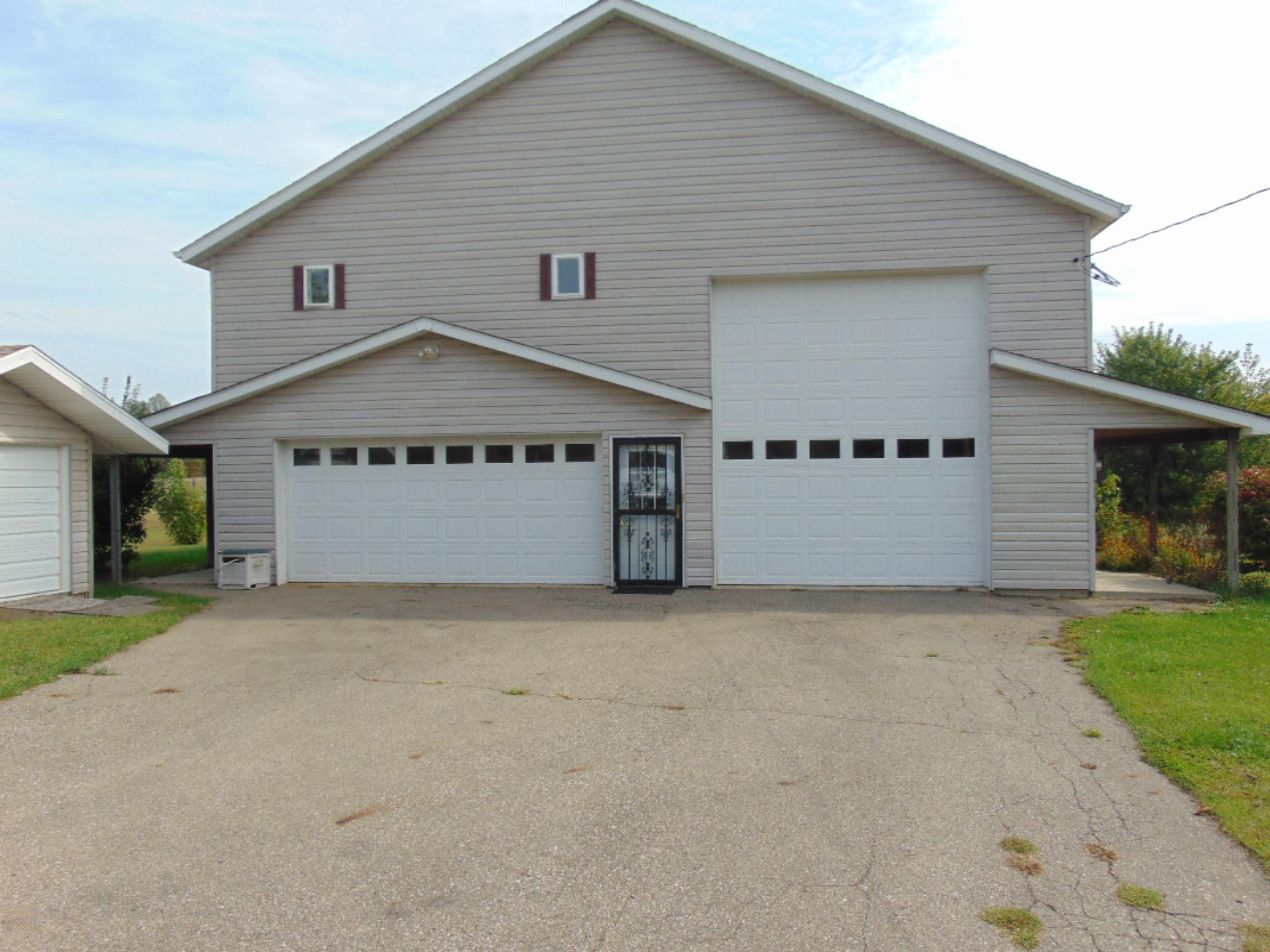 50093 Wickett Road Decatur, MI 49045 - Photo 3 of 65 DSC06510