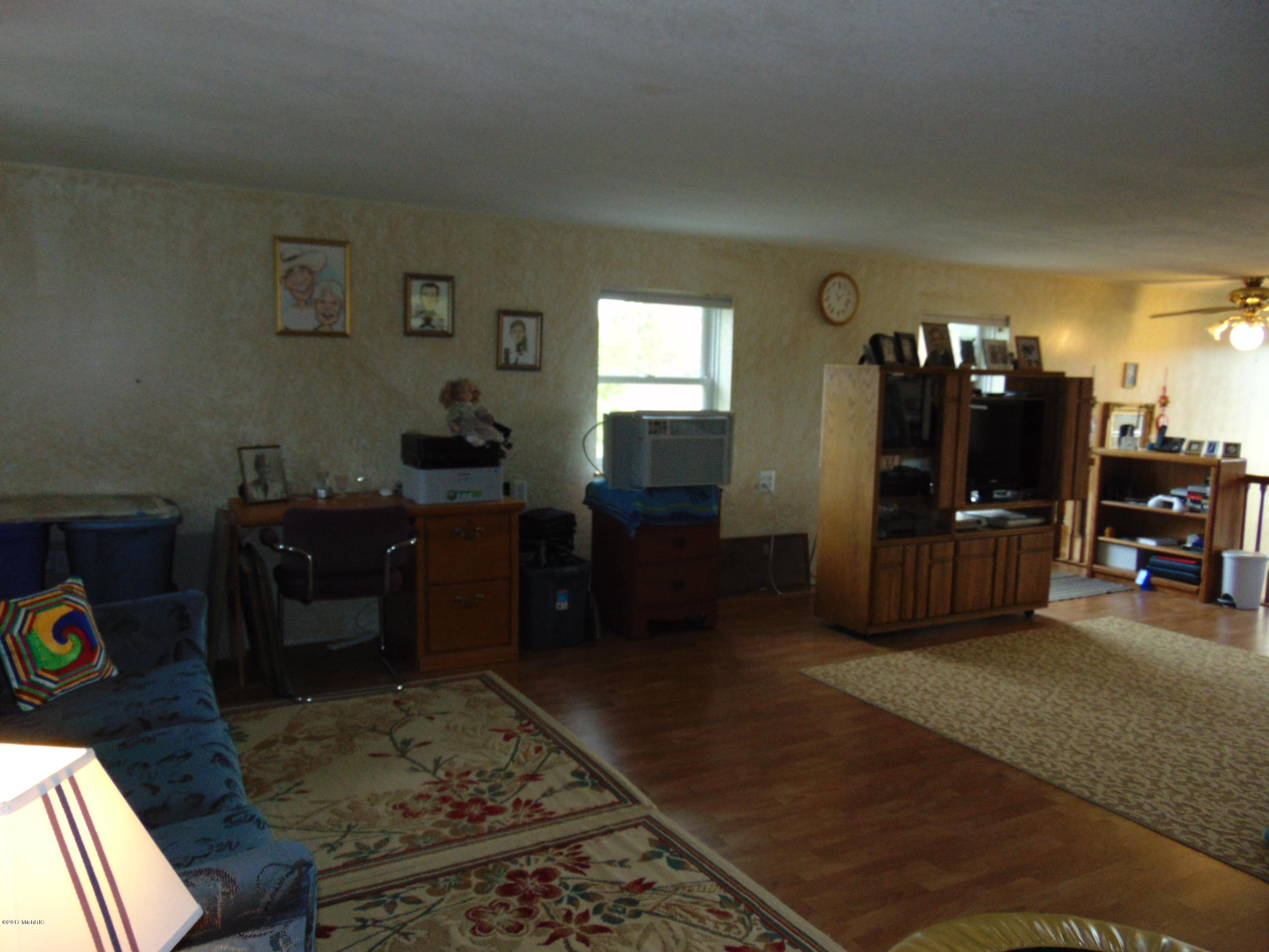 50093 Wickett Road Decatur, MI 49045 - Photo 40 of 65 DSC06484