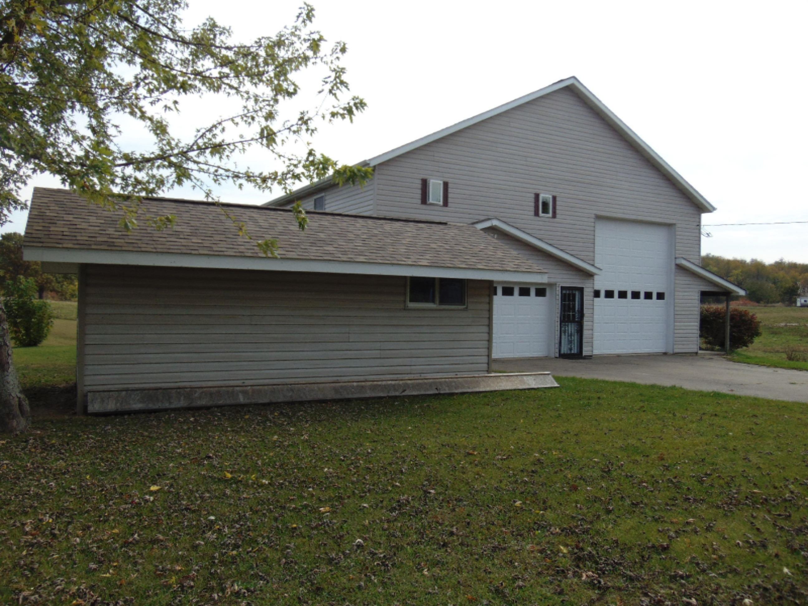 50093 Wickett Road Decatur, MI 49045 - Photo 5 of 65 DSC06518