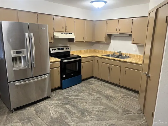 $1,350 | 1912 West Jay Court, McAllen, TX 78504