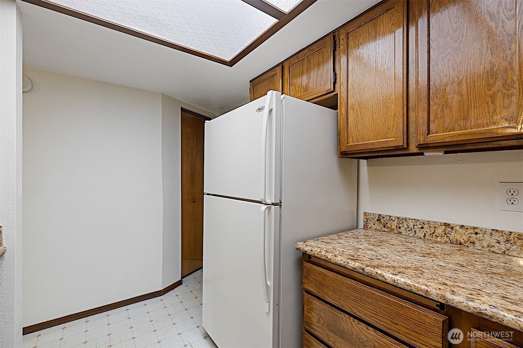 4724 Southwest 317th Lane, Unit B Federal Way, WA 98023 - Photo 13 of 40