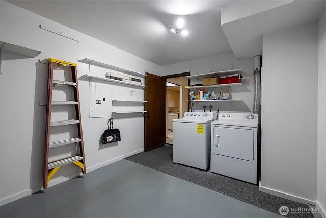 a view of a house with swimming pool