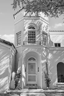 $2,700,000 | 907 Alhambra Circle, Coral Gables, FL 33134