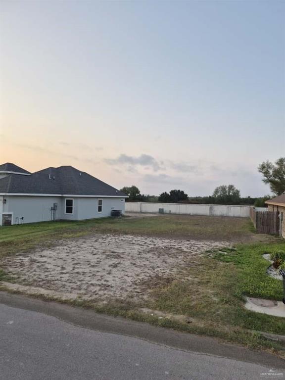 213 Paradise Street Rio Grande City, TX 78582 - Photo 5 of 5