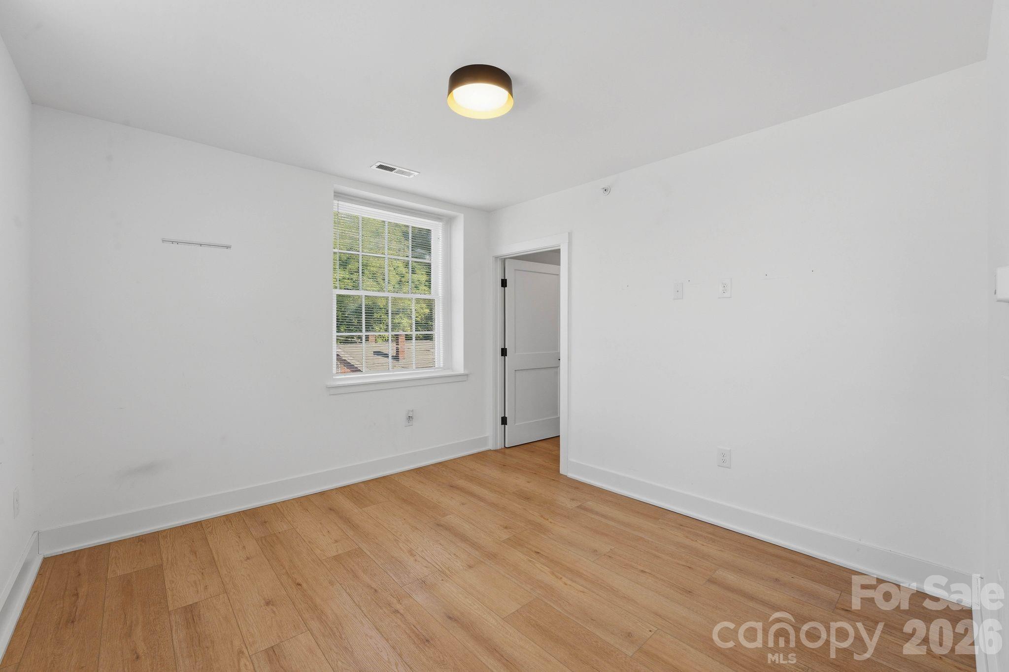 201 Grandin Road, Unit 5 Charlotte, NC 28208 - Photo 27 of 47