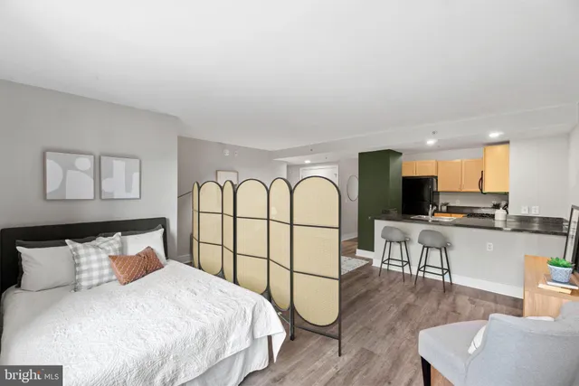 $274,000 | 800 4th Street Southwest, Unit S525, Washington, DC 20024