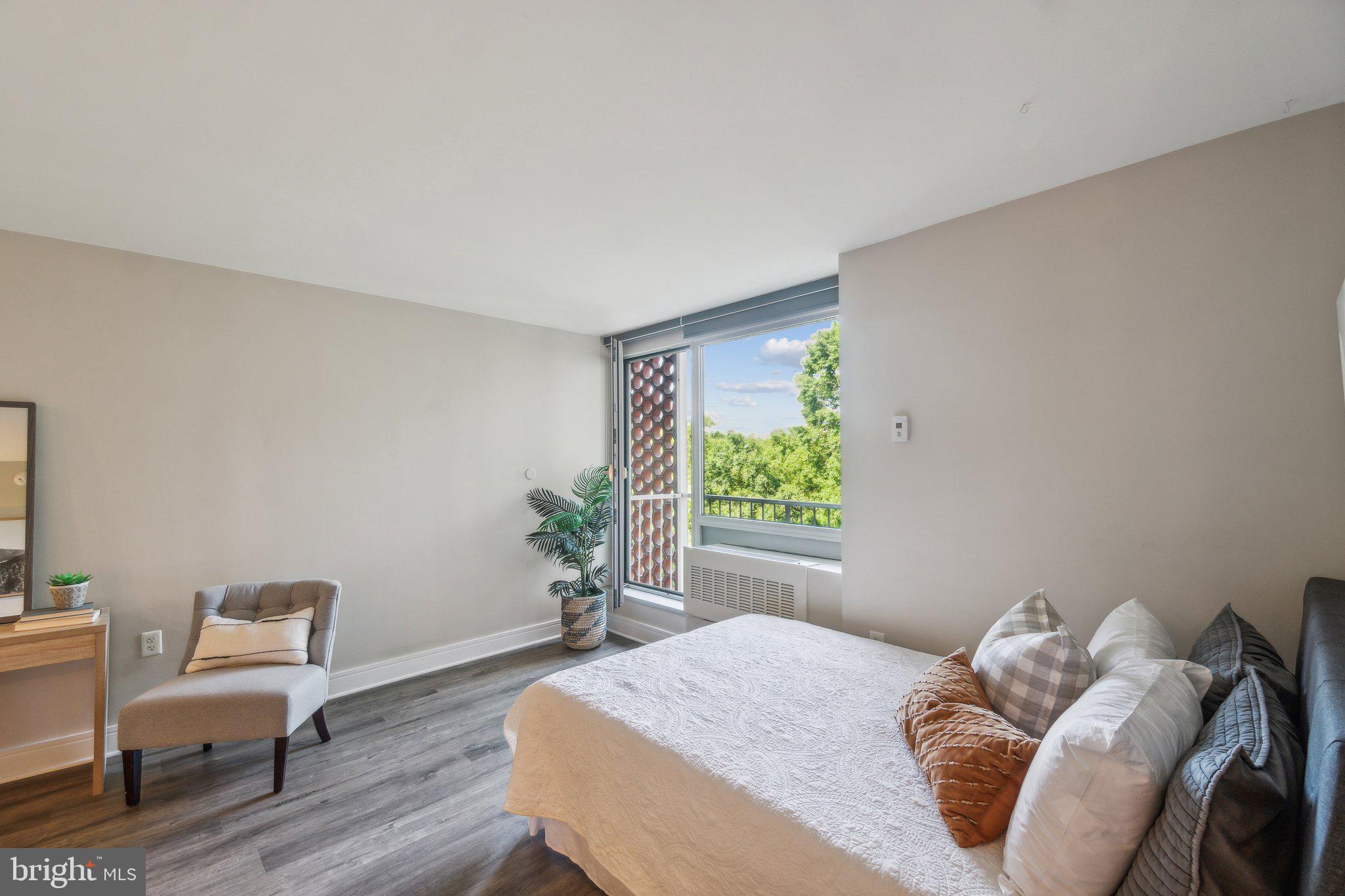 800 4th Street Southwest, Unit S525 Washington, DC 20024 - Photo 13 of 30