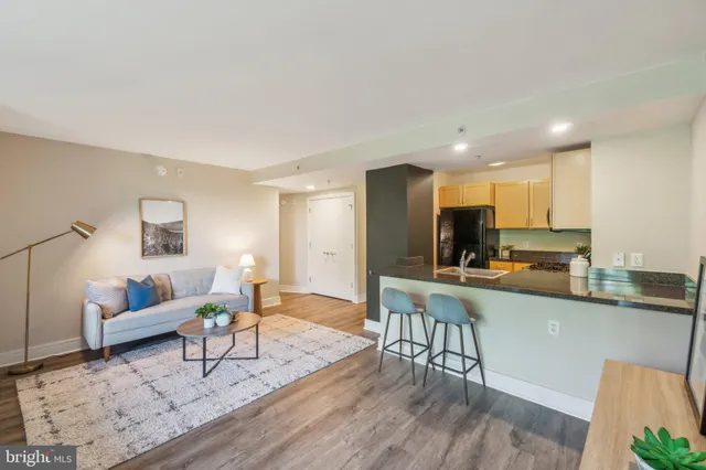 $274,000 | 800 4th Street Southwest, Unit S525, Washington, DC 20024