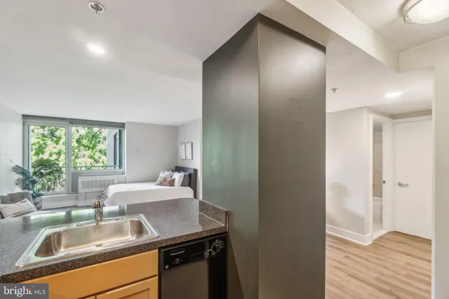 $274,000 | 800 4th Street Southwest, Unit S525, Washington, DC 20024