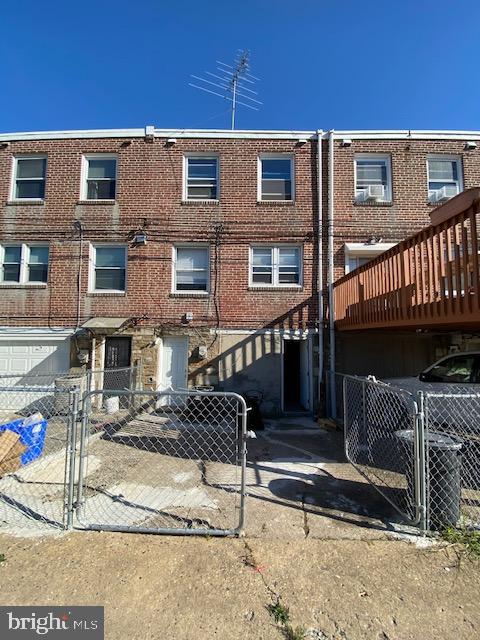 7214 Rutland Street Philadelphia, PA 19149 - Photo 12 of 14 Back of house