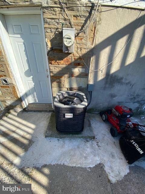 7214 Rutland Street Philadelphia, PA 19149 - Photo 13 of 14 Back of house - Central Air Unit
