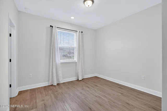 a view of an ocean and a mountain view