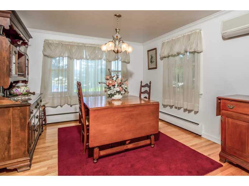 70 Dory Road Warwick, RI 02886 - Photo 5 of 16 Dining Room.