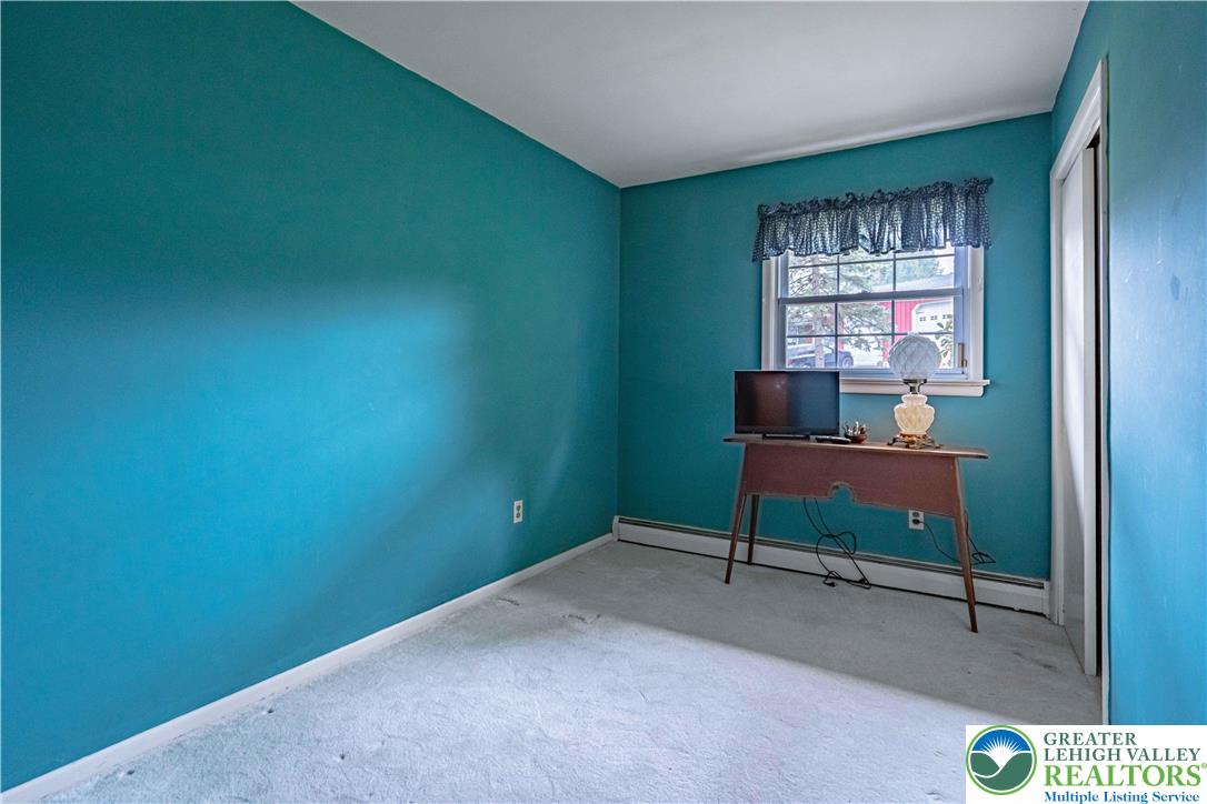 2810 Kuter Road Bath, PA 18014 - Photo 12 of 24 Gallery Image 12