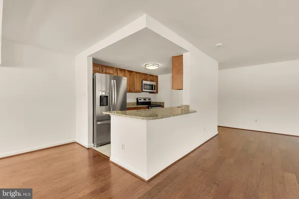 $380,000 | 5100 Dorset Avenue, Unit 100, Chevy Chase, MD 20815
