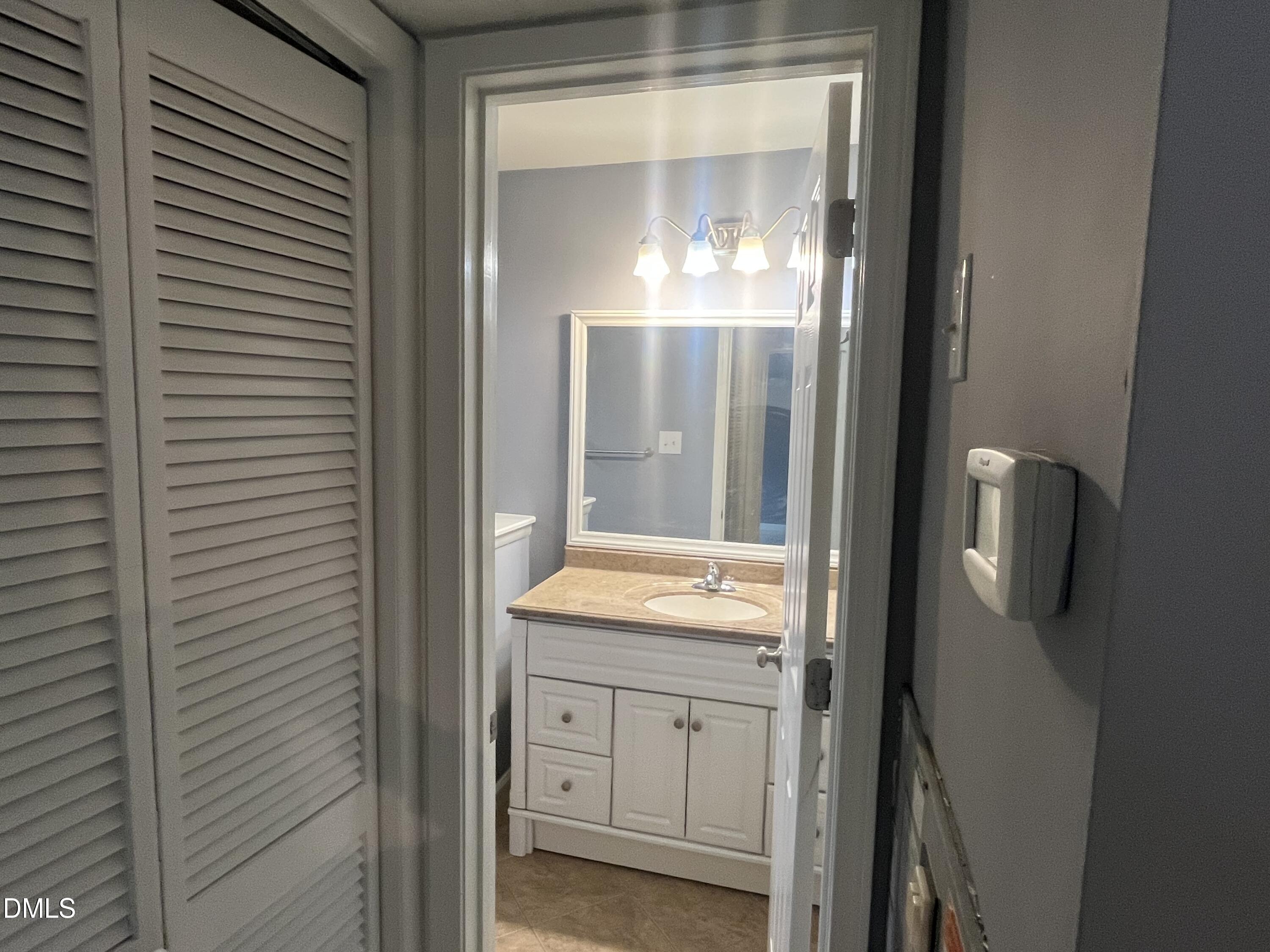 3805 Chimney Ridge Place, Unit 7 Durham, NC 27713 - Photo 22 of 30 IMG_2872
