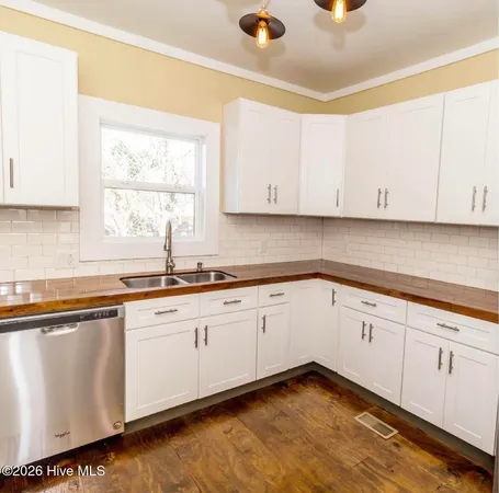 $1,900 | 1205 Grace Street, Wilmington, NC 28401