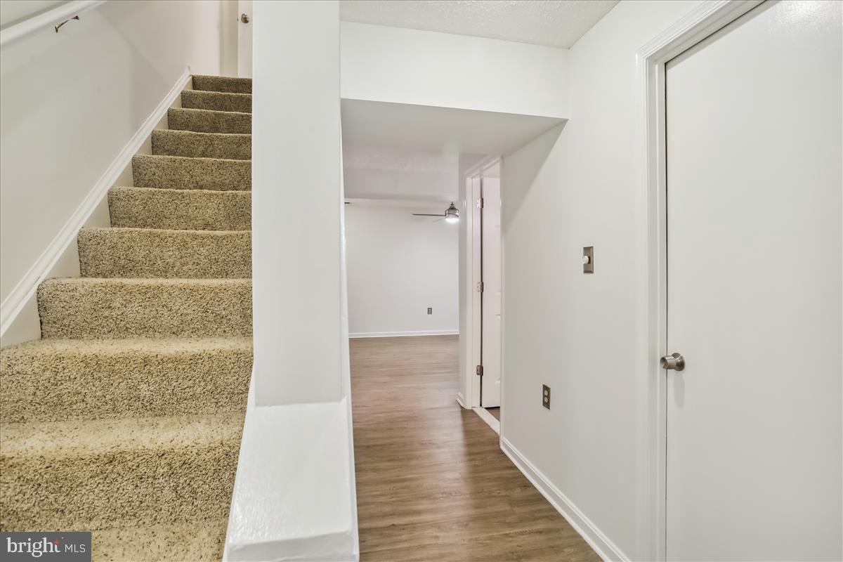 18 Kinsman View Circle Silver Spring, MD 20901 - Photo 15 of 58