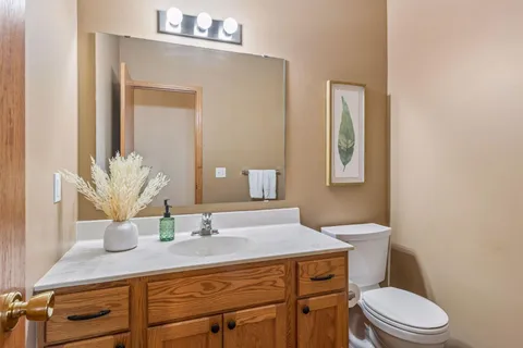 $324,900 | 464 Meadow Lane, Norwood Young America, MN 55397