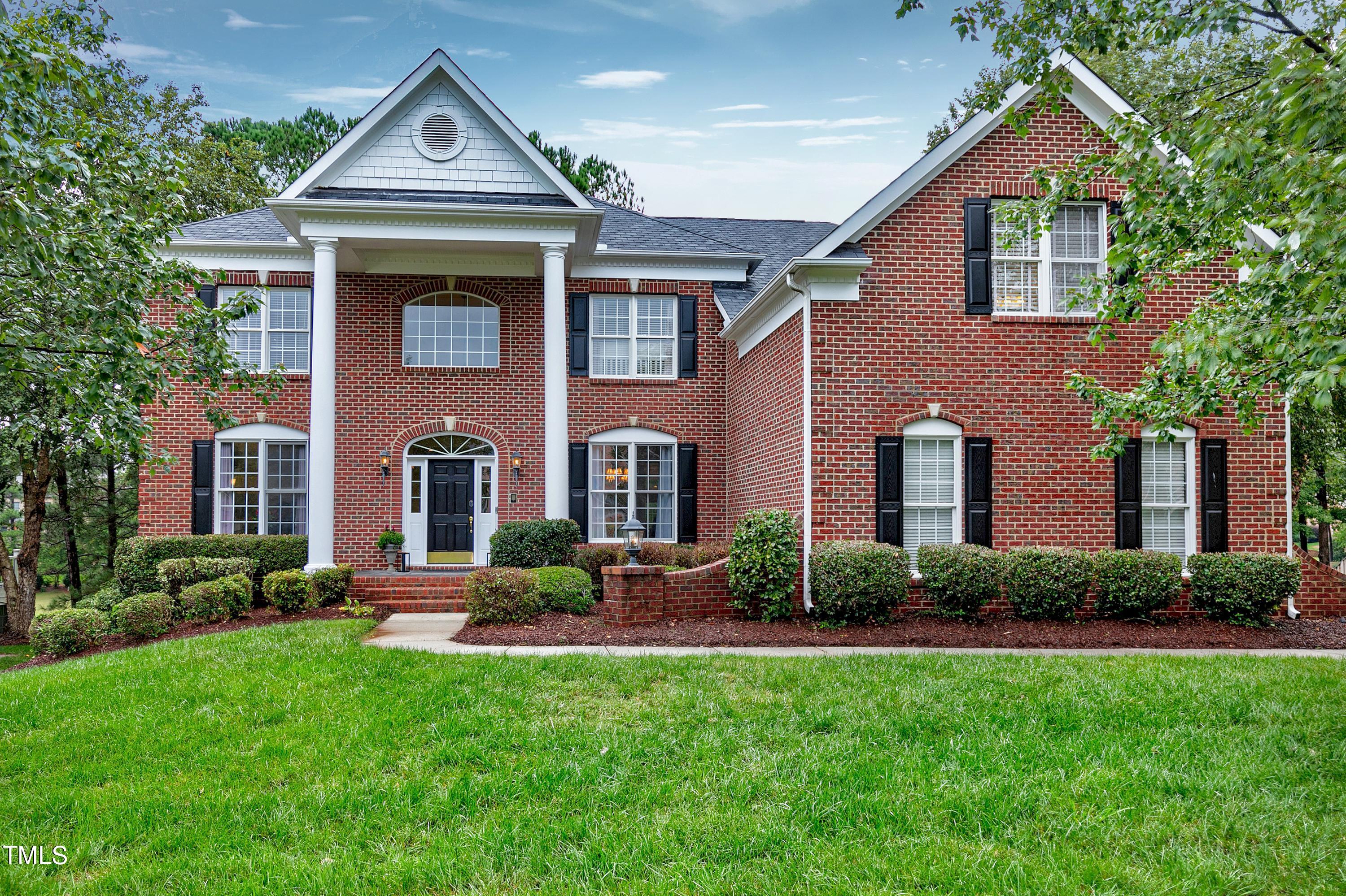 10837 Round Brook Circle, Raleigh, NC 27617 Compass