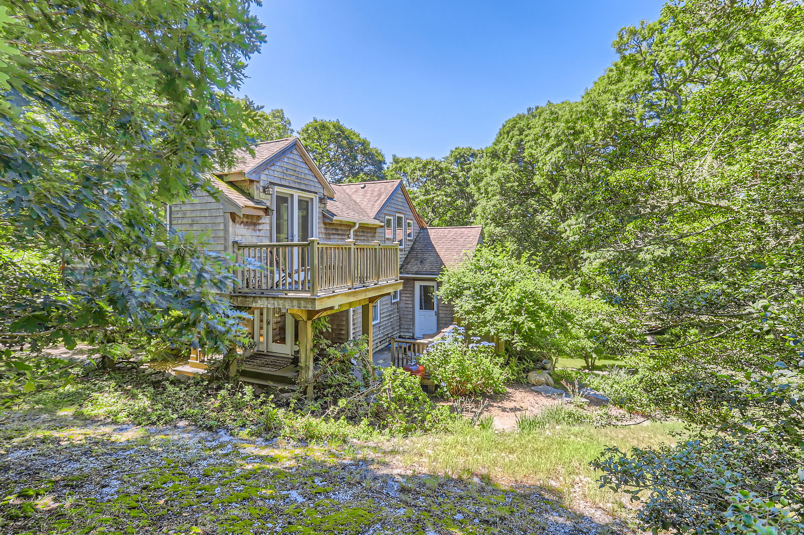 3 Fulling Mill Road Chilmark, MA 02535 - Photo 46 of 48 front view of a house with a yard