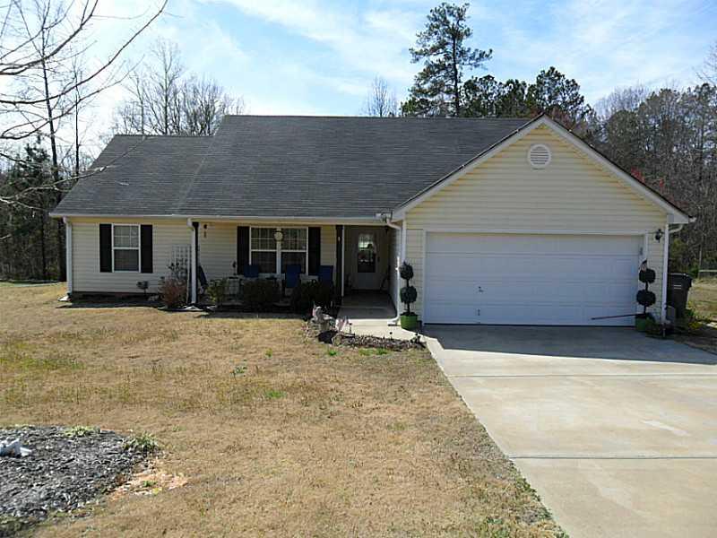 414 Southridge Road Winder, GA 30680 - Photo 1 of 1 Exterior Front.