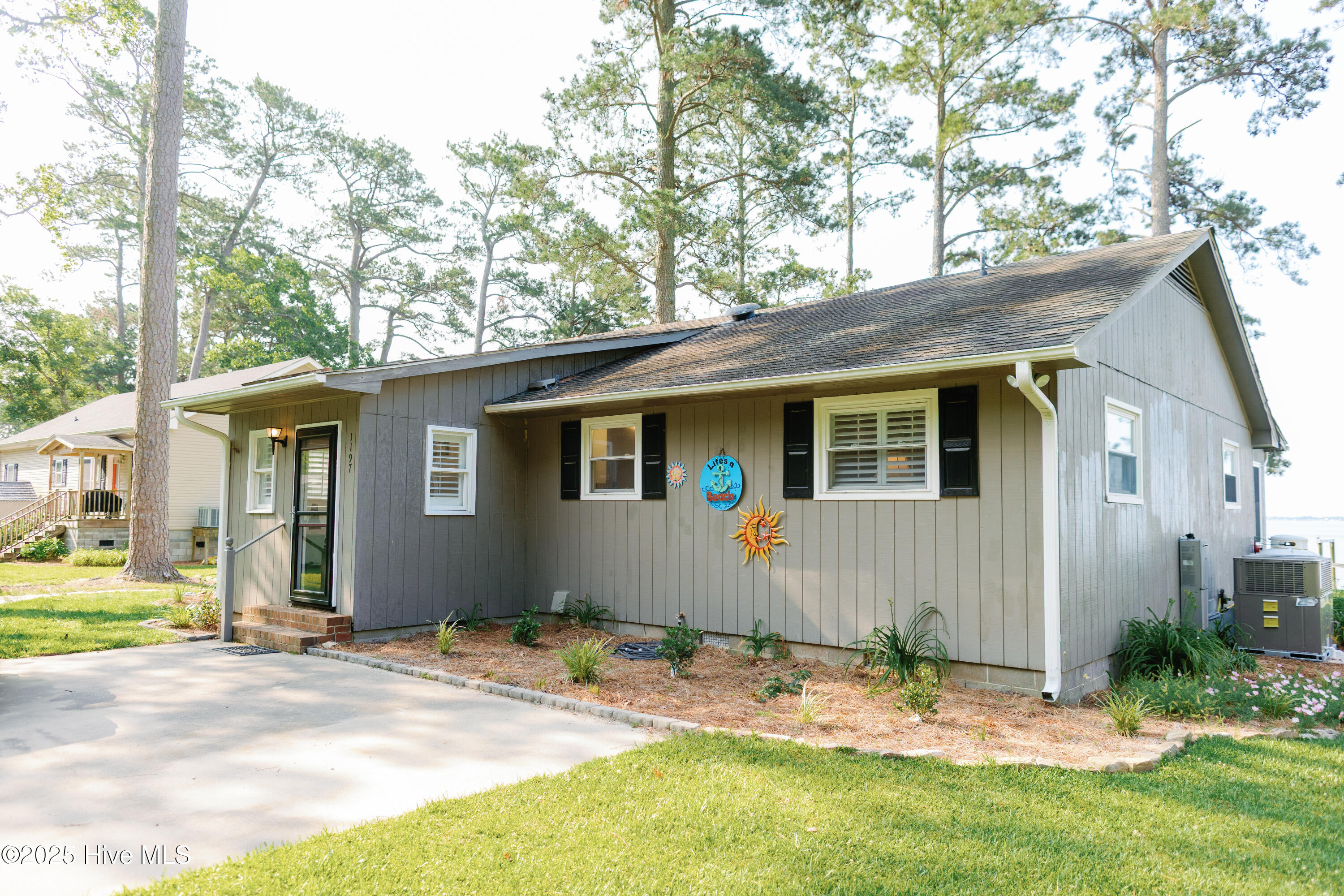 1197 Pinecrest Road Bath, NC 27808 - Photo 2 of 63 Front of Home