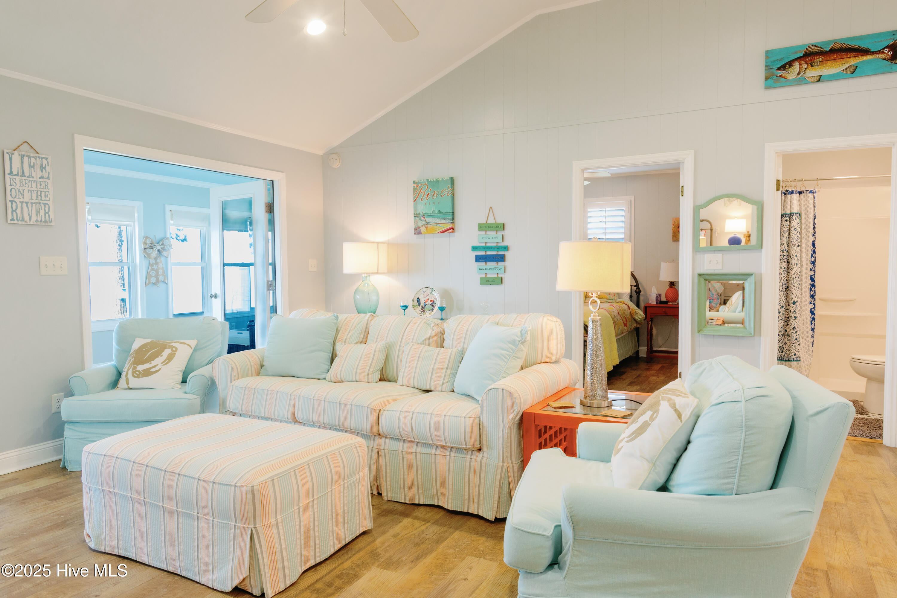 1197 Pinecrest Road Bath, NC 27808 - Photo 37 of 63 Living Room