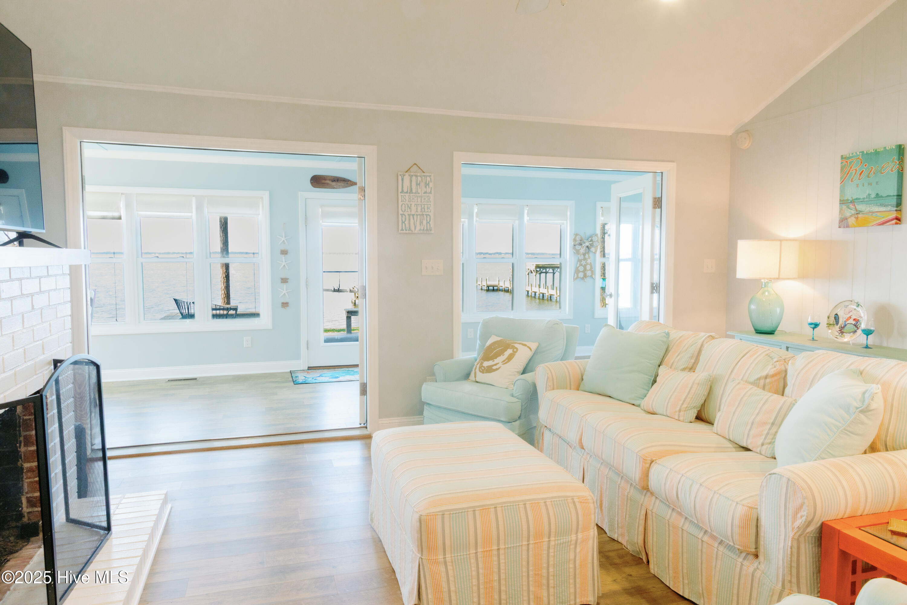 1197 Pinecrest Road Bath, NC 27808 - Photo 38 of 63 Living Room