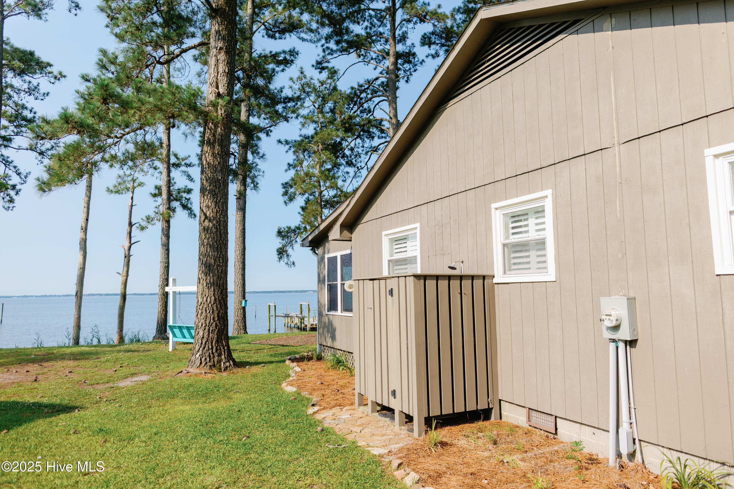 1197 Pinecrest Road Bath, NC 27808 - Photo 8 of 63 Outdoor Shower
