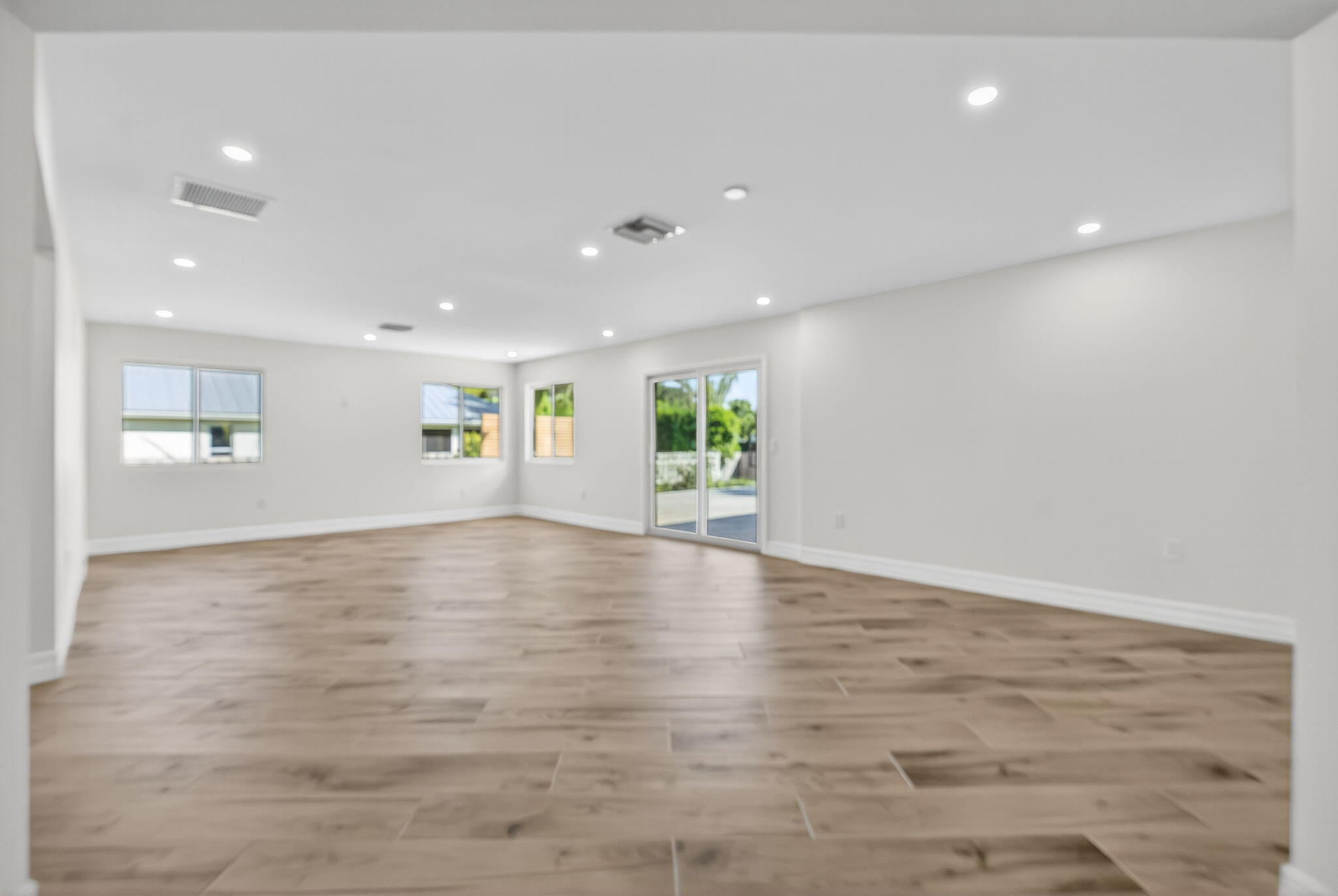 5273 Southeast Tall Pines Way Stuart, FL 34997 - Photo 13 of 62 61-web-or-mls-030__MLP0146