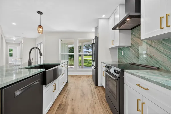 $775,000 | 5273 Southeast Tall Pines Way, Stuart, FL 34997