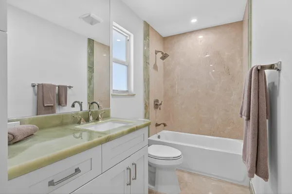 $775,000 | 5273 Southeast Tall Pines Way, Stuart, FL 34997