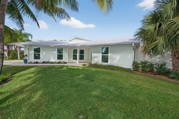 $775,000 | 5273 Southeast Tall Pines Way, Stuart, FL 34997