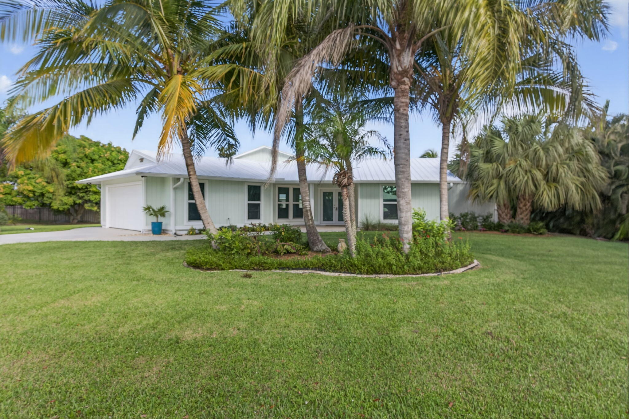 5273 Southeast Tall Pines Way Stuart, FL 34997 - Photo 6 of 62 24-web-or-mls-003__MLP0015