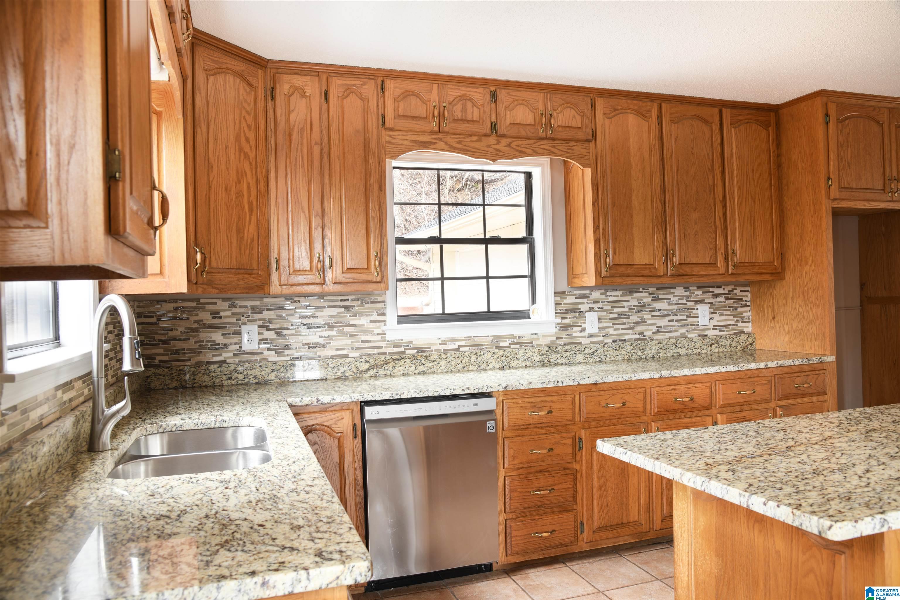 1774 Baker Mountain Road Grant, AL 35747 - Photo 9 of 27