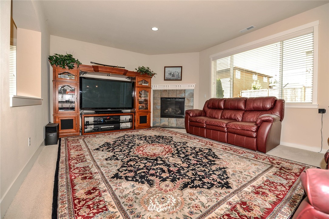 4019 217th Street Southeast Bothell, WA 98021 - Photo 8 of 25