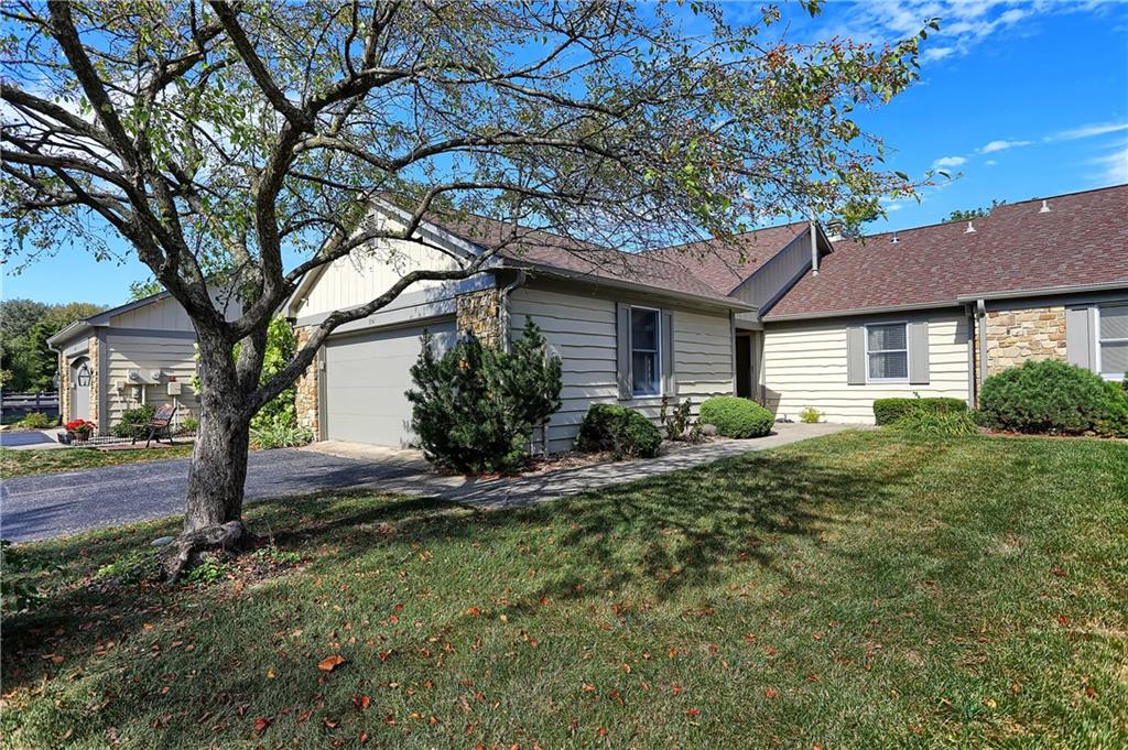 3547 Sylvan Ridge Court Indianapolis, IN 46240 - Photo 3 of 45 Gallery Image 3