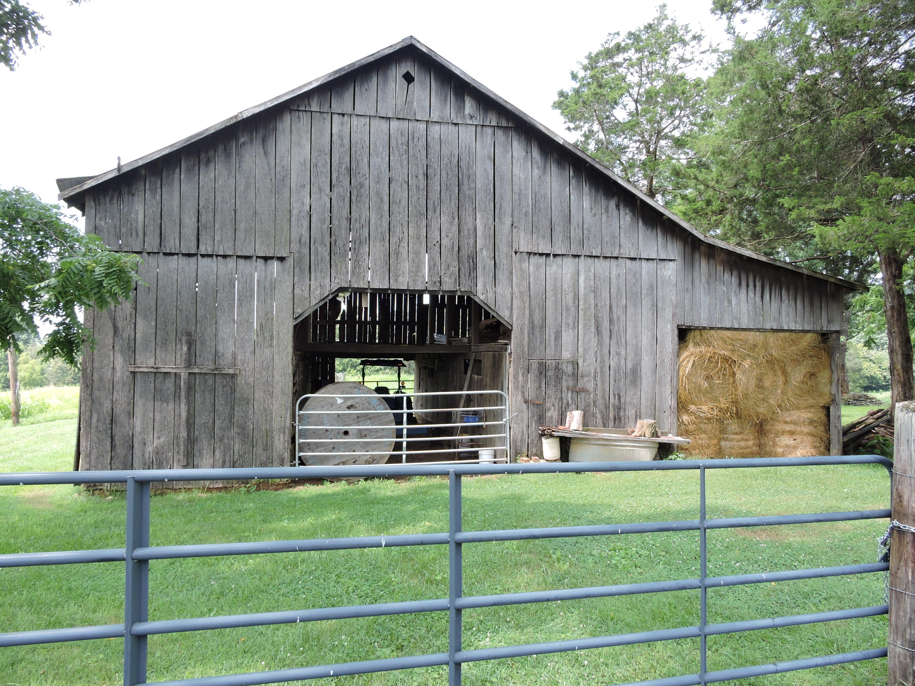 7929 Barker Road Corryton, TN 37721 - Photo 4 of 20 009