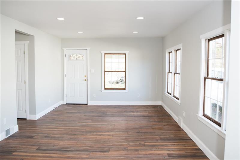 729 Fellsburg Road Rostraver Township, PA 15012 - Photo 3 of 20 Gallery Image 3