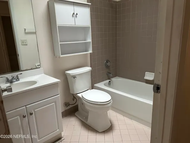 $1,795 | 4253 Huntington Forest Boulevard, Jacksonville, FL 32257