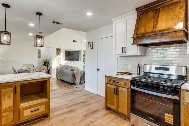 $449,000 | 3121 Damascus Way, Farmers Branch, TX 75234